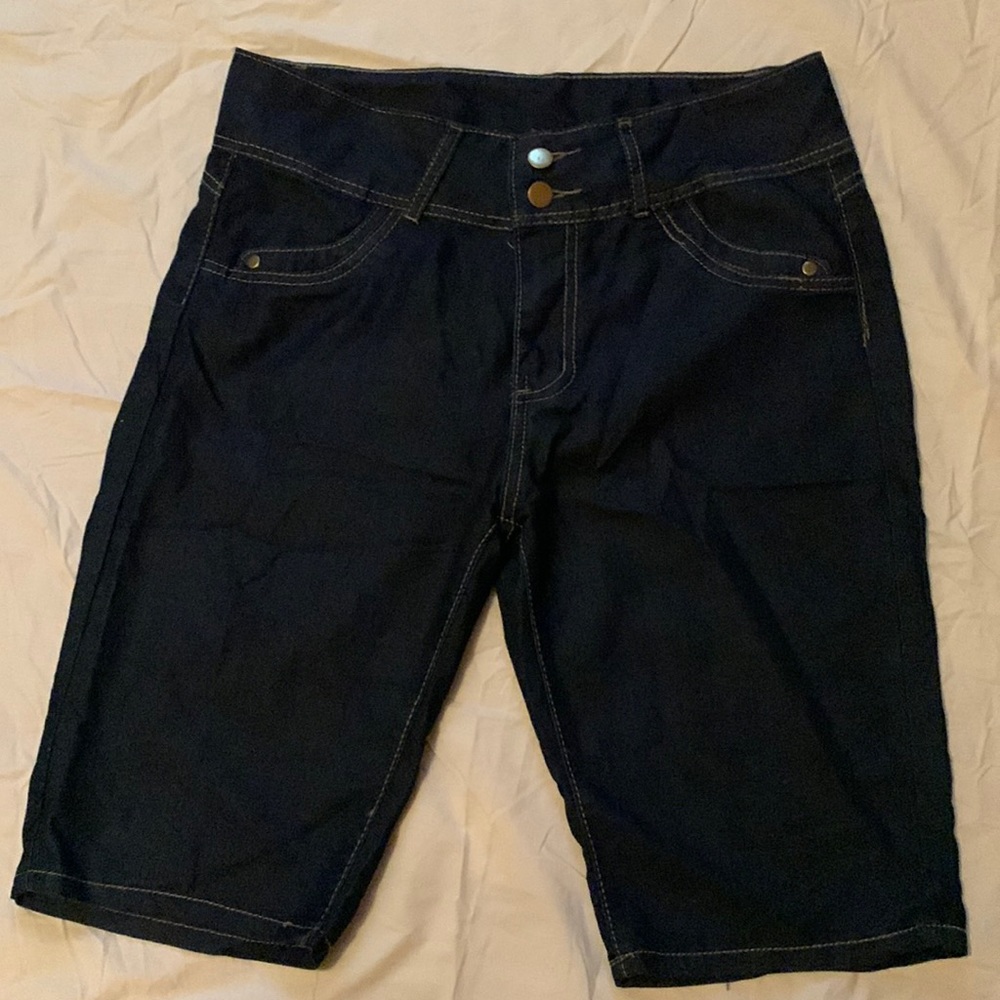 Women’s size 12 blue jean bermuda shorts.